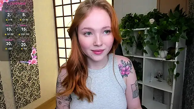 Snapshot of Maya_Light chatting on 15, 2, 2025 Maya Light online show from 15, 2, 2025