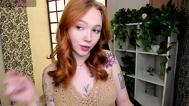 Snapshot of Maya_Light chatting on 16, 2, 2025 Maya Light online show from 16, 2, 2025