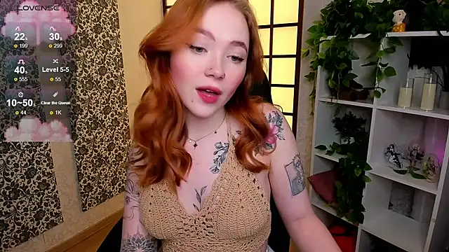 Snapshot of Maya_Light chatting on 28, 2, 2025 Maya Light online show from 28, 2, 2025