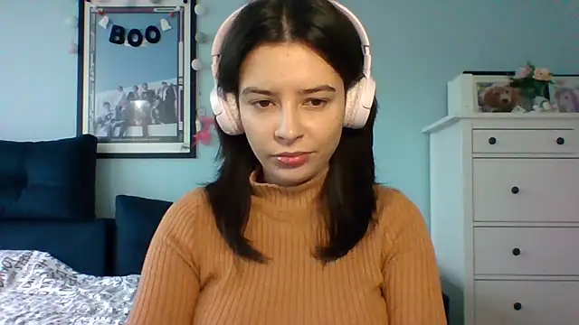 LariceSexy online show from 28, 10, 2025