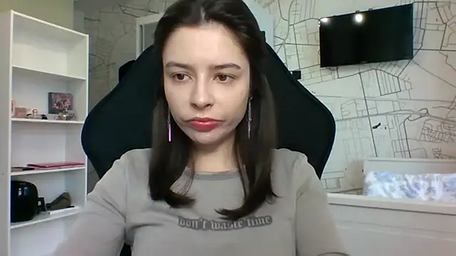 LariceSexy online show from 1, 12, 2025