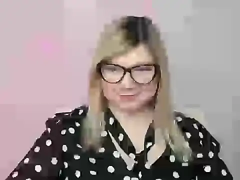 Lola moree online show from 18, 10, 2025