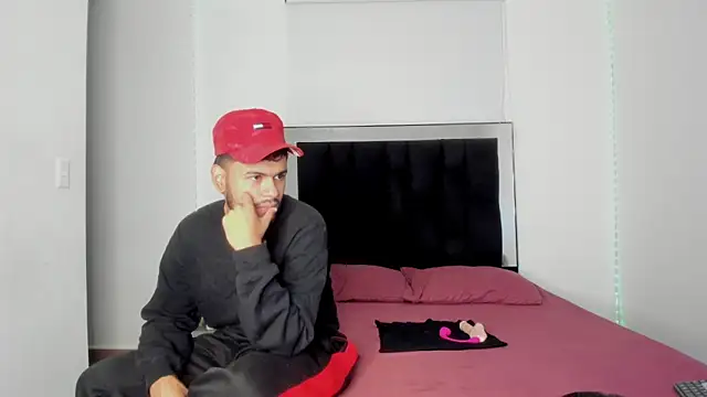 Snapshot of victoriacolin chatting on 19, 3, 2026 victoriacolin online show from 19, 3, 2026