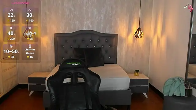 Hadley  online show from 22, 3, 2025