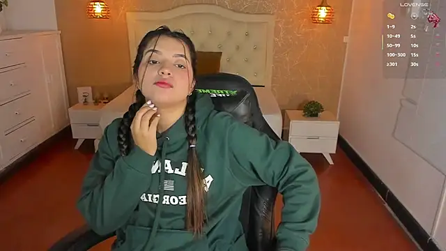 Hadley  online show from 23, 10, 2025