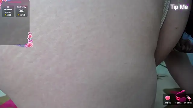 Snapshot of Alinna_addas_03 chatting on 15, 3, 2025 Alinna addas 03 online show from 15, 3, 2025