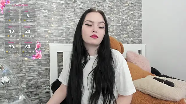 Snapshot of KairraPotts chatting on 15, 10, 2025 KairraPotts online show from 15, 10, 2025
