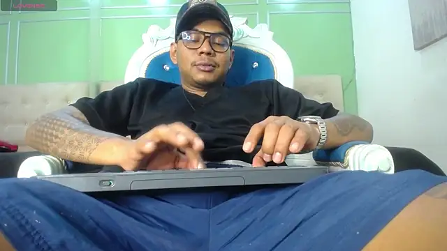 Saipadpuer30 online show from 23, 2, 2025