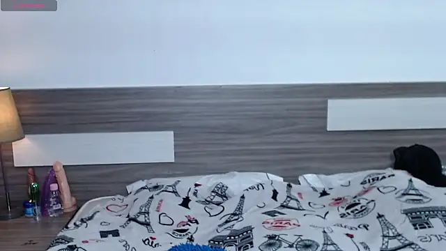 Liiamthompson online show from 13, 1, 2026