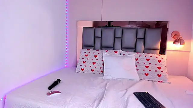 SofiArias online show from 25, 9, 2025