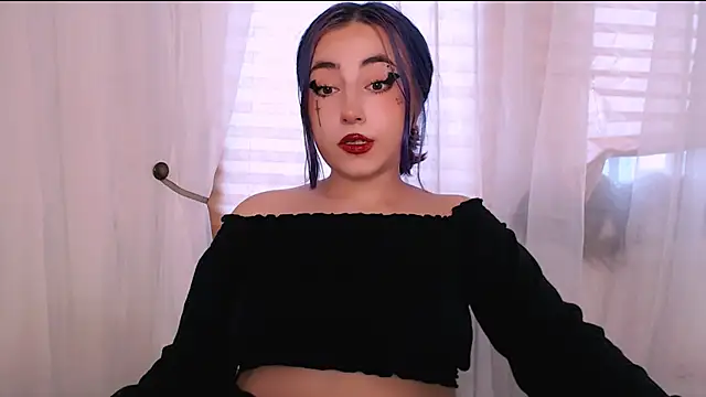 Snapshot of purplewitch chatting on 25, 9, 2025 purplewitch online show from 25, 9, 2025