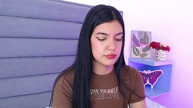 Snapshot of JenniferHost chatting on 27, 2, 2025 JenniferHost online show from 27, 2, 2025