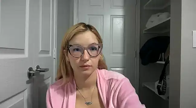 Mermaid-hana online show from 1, 2, 2025