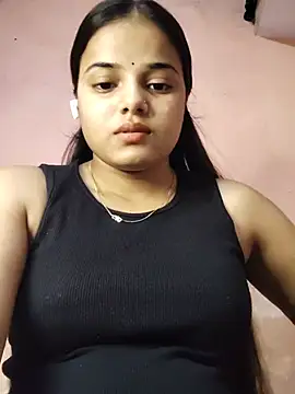 Snapshot of RAYI_123 chatting on 7, 7, 2026 RAYI 123 online show from 7, 7, 2026