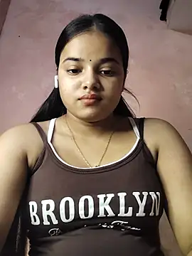 Snapshot of RAYI_123 chatting on 6, 8, 2026 RAYI 123 online show from 6, 8, 2026