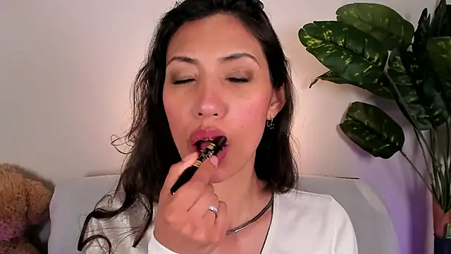 Miss veronicaa2 online show from 11, 5, 2026
