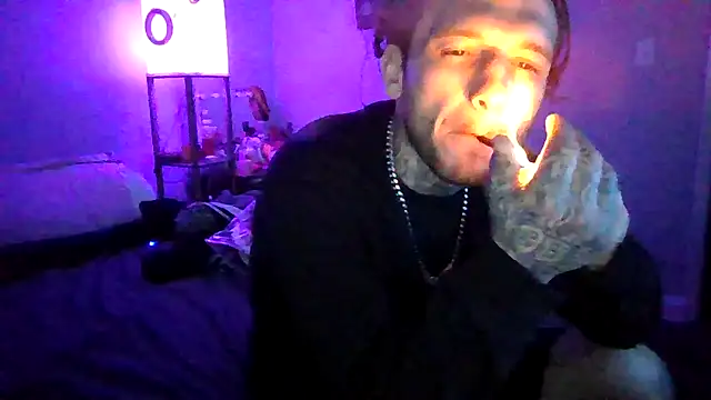 cruz815 online show from 1, 12, 2025