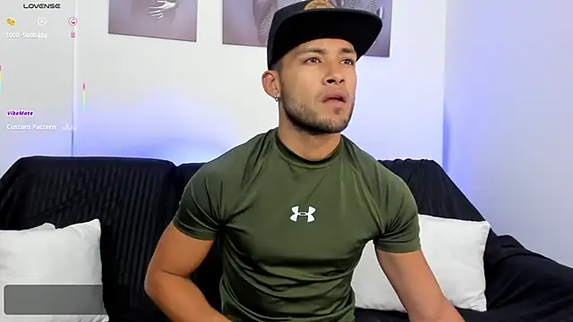 Max Conor1 online show from 11, 11, 2025