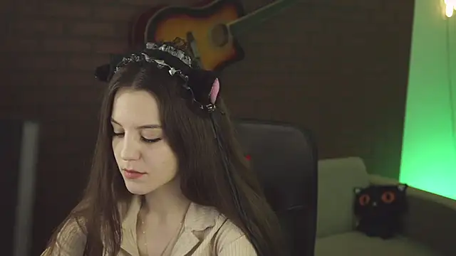 MilaStoyne online show from 12, 2, 2025