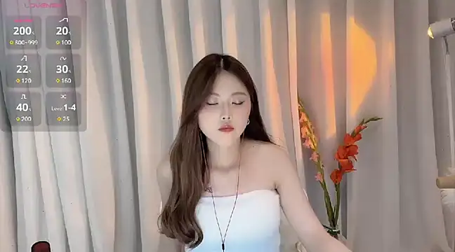 Snapshot of SylviaLing2007 chatting on 15, 2, 2025 SylviaLing2007 online show from 15, 2, 2025