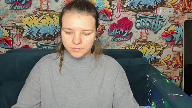 Snapshot of Jenny_Jimmy chatting on 18, 12, 2025 Jenny Jimmy online show from 18, 12, 2025