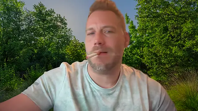 Snapshot of Christian87xxx chatting on 22, 9, 2025 Christian87xxx online show from 22, 9, 2025