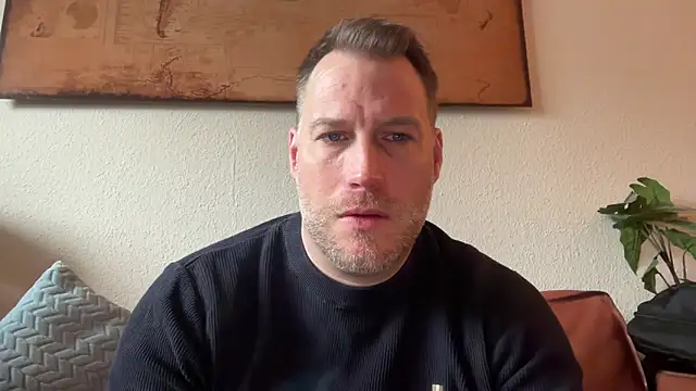 Snapshot of Christian87xxx chatting on 7, 2, 2026 Christian87xxx online show from 7, 2, 2026