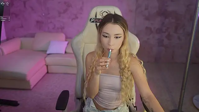 Emma Rose 69 online show from 7, 5, 2026