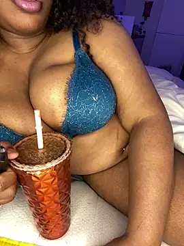 DaniJohnson online show from 20, 2, 2025