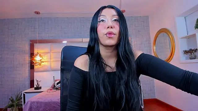 Nohemi louse online show from 1, 7, 2026