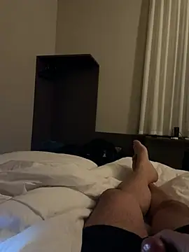 fuocovivo4 online show from 29, 1, 2025