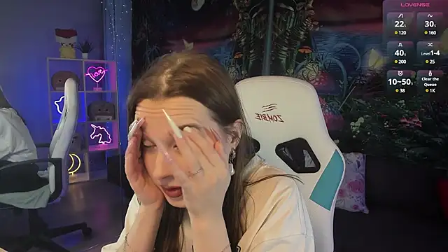 kaisajenner online show from 4, 2, 2025