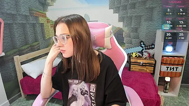 kaisajenner online show from 5, 2, 2025