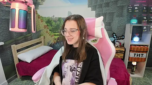 kaisajenner online show from 5, 2, 2025