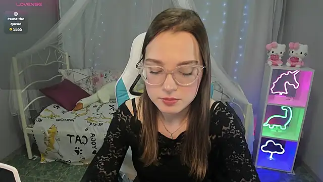 kaisajenner online show from 18, 3, 2025