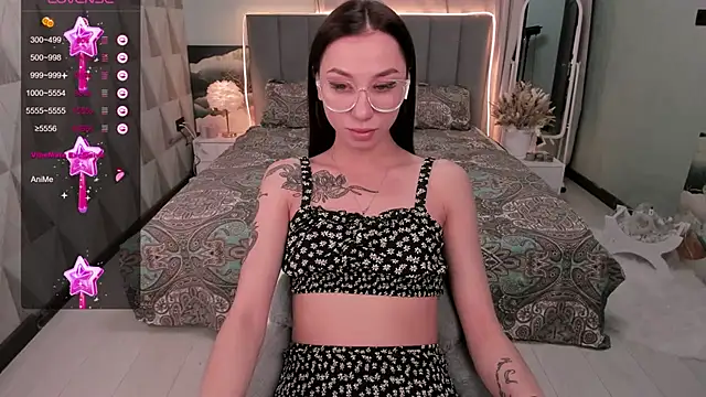 Queen Gabriel online show from 5, 2, 2025