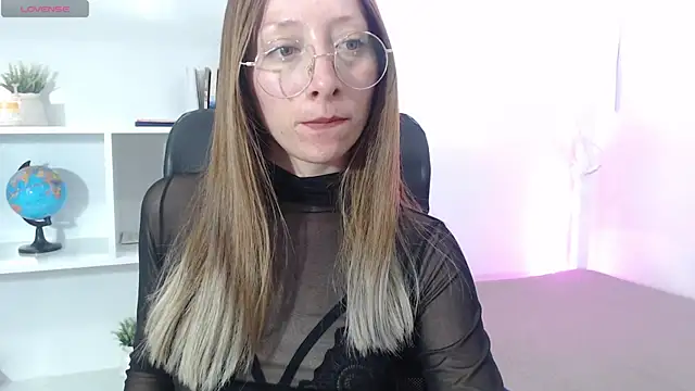 Carlin Diaz online show from 10, 2, 2025