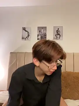 jacob and sam online show from 15, 10, 2025