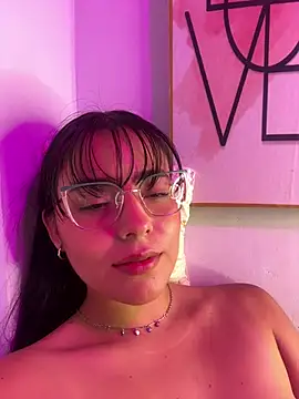 megan cl online show from 18, 2, 2025