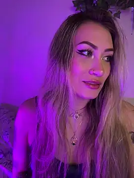 Lally Valencia   online show from 10, 3, 2025