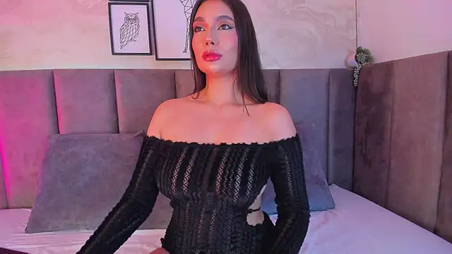 Alyssia Collins online show from 7, 5, 2026