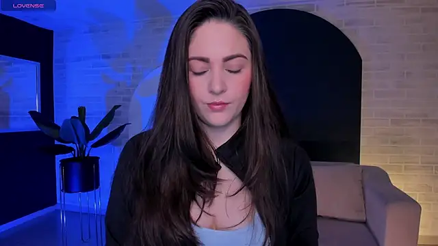 BeccaBaxter online show from 12, 7, 2026