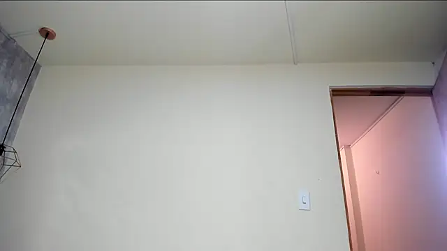 Raichell  online show from 6, 3, 2025