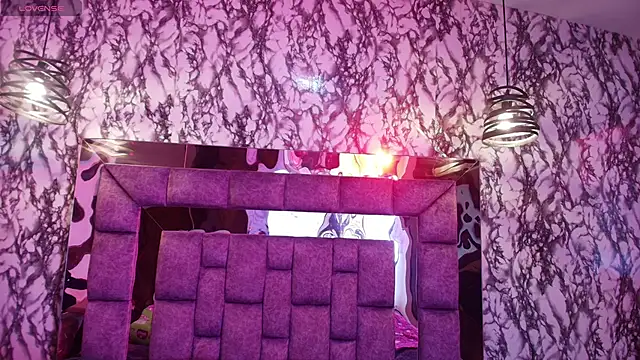 Raichell  online show from 25, 11, 2025