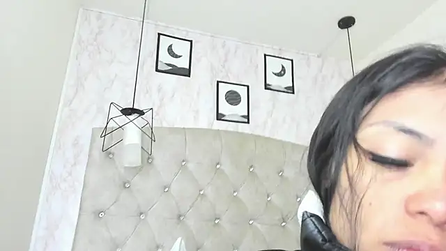 Raichell  online show from 27, 6, 2026