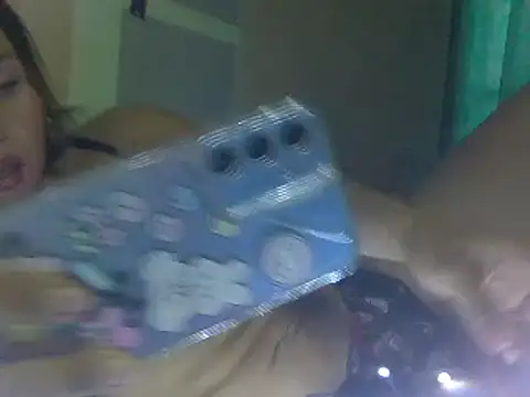 Snapshot of kyliebigboobs chatting on 13, 3, 2025 kyliebigboobs online show from 13, 3, 2025