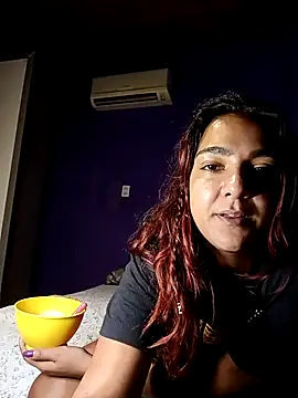 Pantaneirasexy online show from 15, 11, 2025