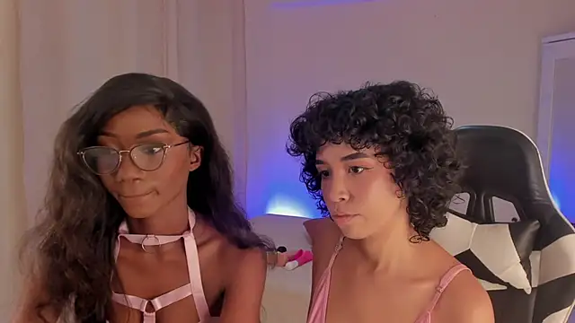 leahaltomm online show from 15, 2, 2025