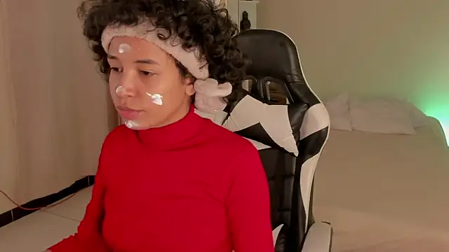 leahaltomm online show from 1, 3, 2025