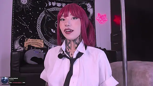 Snapshot of hazellwitch chatting on 11, 9, 2025 hazellwitch online show from 11, 9, 2025